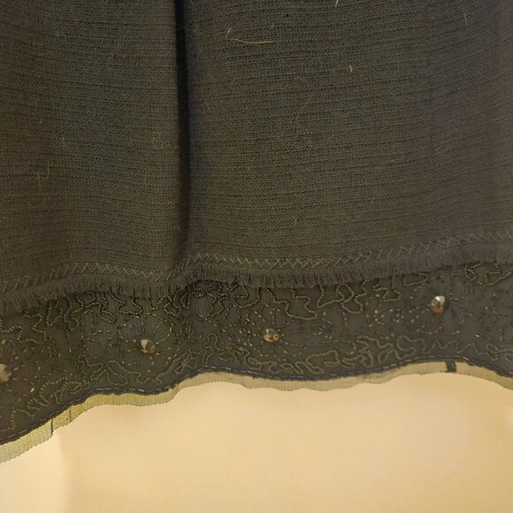 Elegant vintage Elie Tahari wool skirt with beaded embroidery (see sizing below) - Picture 12 of 16